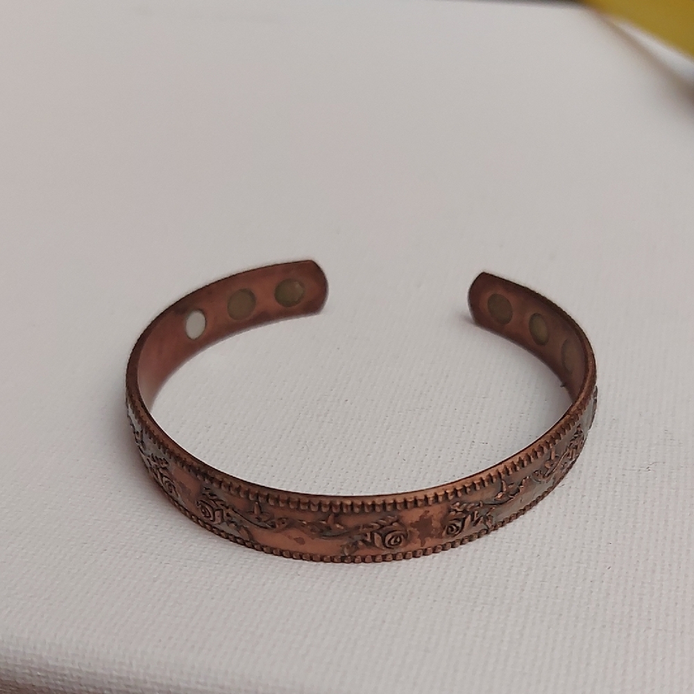 Vintage Intricate Floral Embossed Design Copper Cuff Bracelet